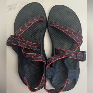 chacos women’s size 8